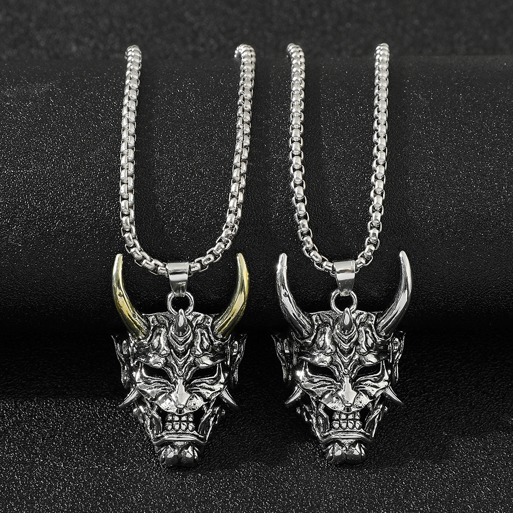 Women Fashion Model - Handsome Rascal Ghost Mask Pendant Necklace