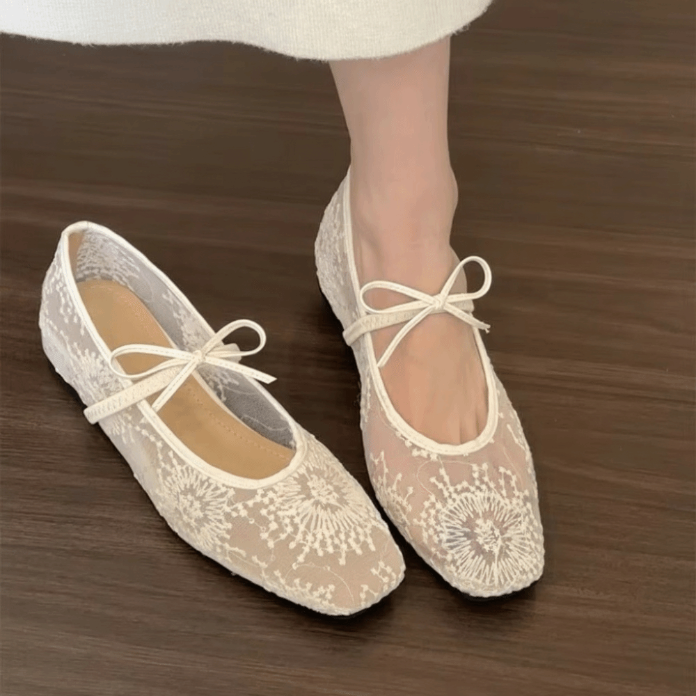 1 Pair Elegant Slip On Design  - Women Fashion Designers 리뷰 및 가격