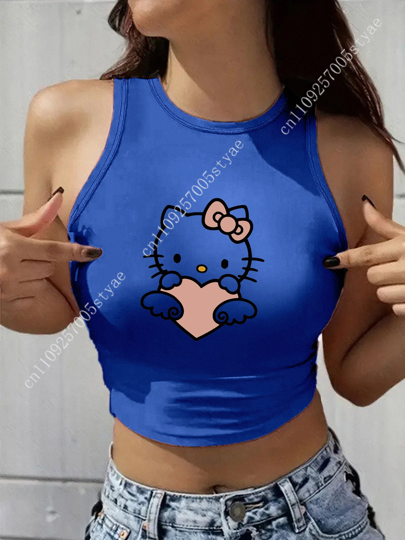 HELLO KITTY Classic Round Neck - Knitted Vest Women 리뷰 및 가격