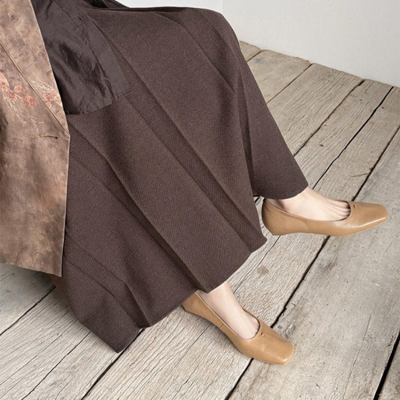 Retro Women's Shoes Exquisite  - Women Fashion Designers 리뷰 및 가격