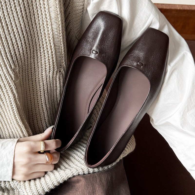 Retro Women's Shoes Exquisite  - Women Fashion Designers 리뷰 및 가격