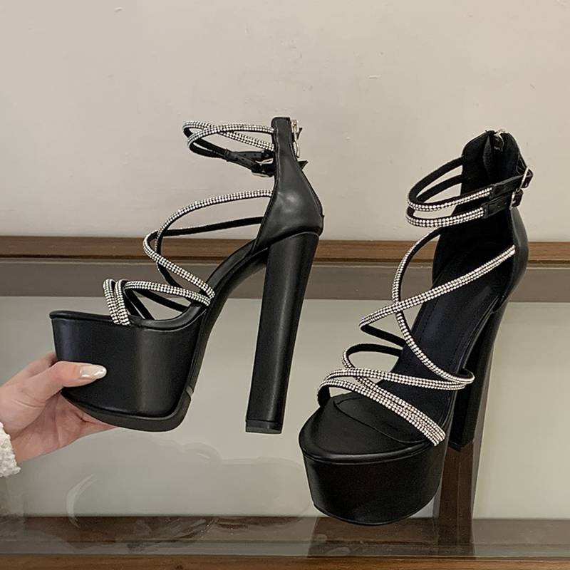 Liyke Model Catwalk 16CM Super - Women Fashion Model 리뷰 및 가격
