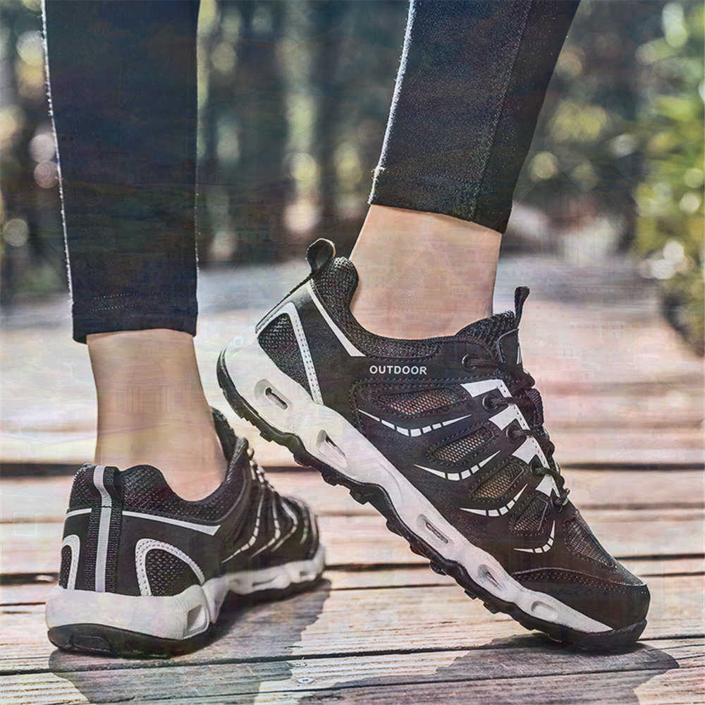 Sumer Round Tip Silver Sneaker - Women Fashion Over 50 리뷰 및 가격