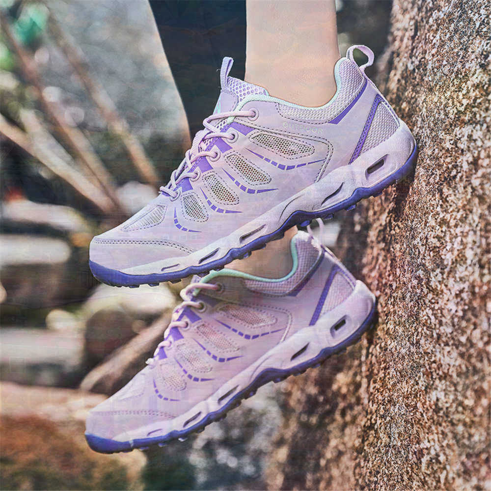 Sumer Round Tip Silver Sneaker - Women Fashion Over 50 리뷰 및 가격